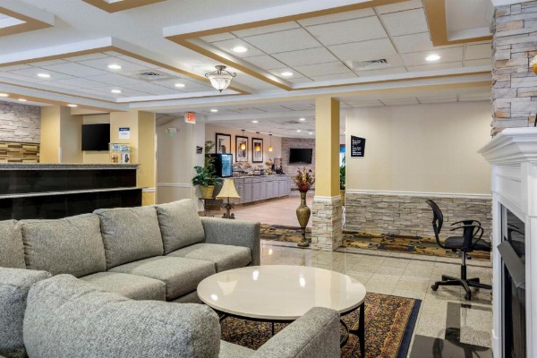 Best Western Plus New England Inn & Suites image 16